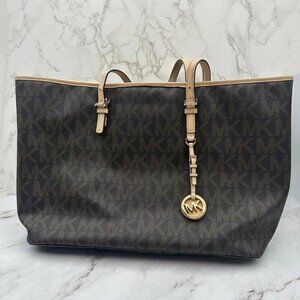 Michael Kors Jet Set Medium Logo Tote Bag